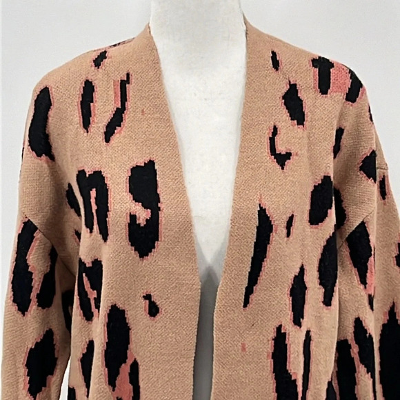 Zesica Leopard Print Open Front Cardigan Sweater - Size Large - Picture 2 of 6